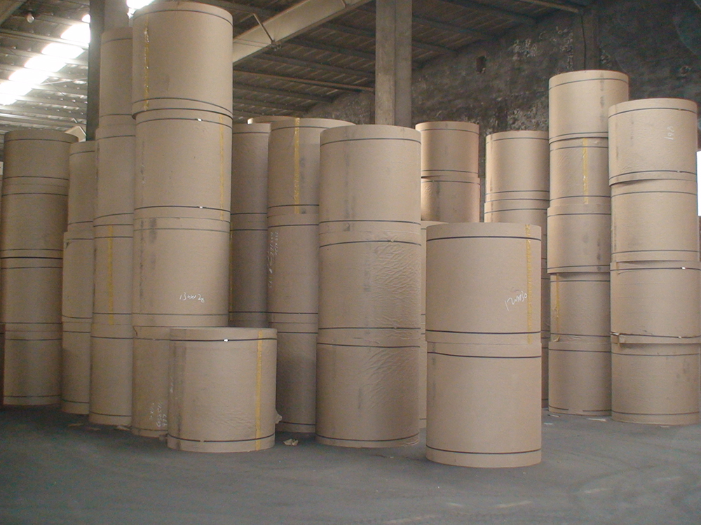 我國造紙業(yè)進出口向左走向右走？